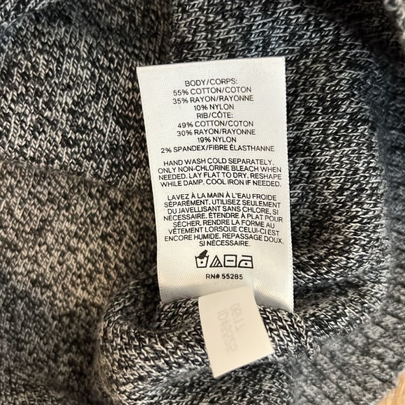 Express Black/White Marled Sweater in size M - Picture 3 of 4